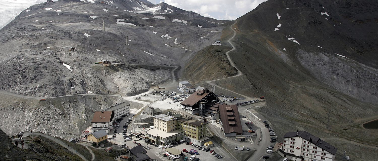 Veduta aerea del Passo dello Stelvio